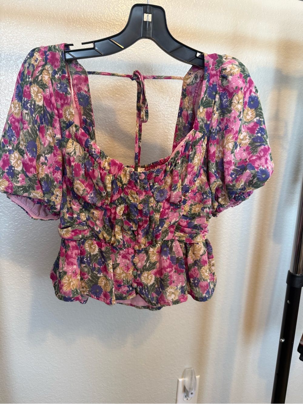 ASTR Floral Puff Sleeve Top in Pink, Green, Blue & Cream